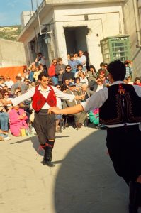 LANIA (25)
